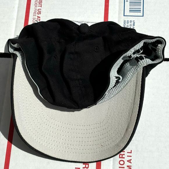 Pink The Color Run Hat - Picture 5 of 5